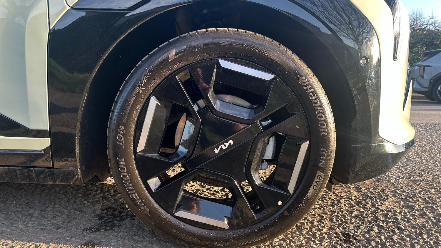 Used Kia EV3 for sale - 78184419: Photo 5