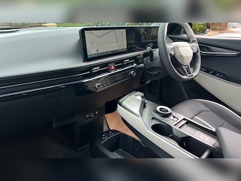 Used Kia EV6 2025 for sale - 77671058: Photo