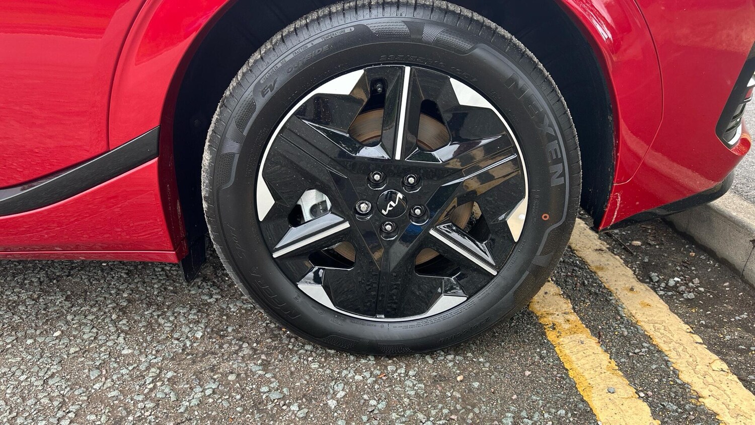 Used Kia EV6 for sale - 77671058: Photo 42