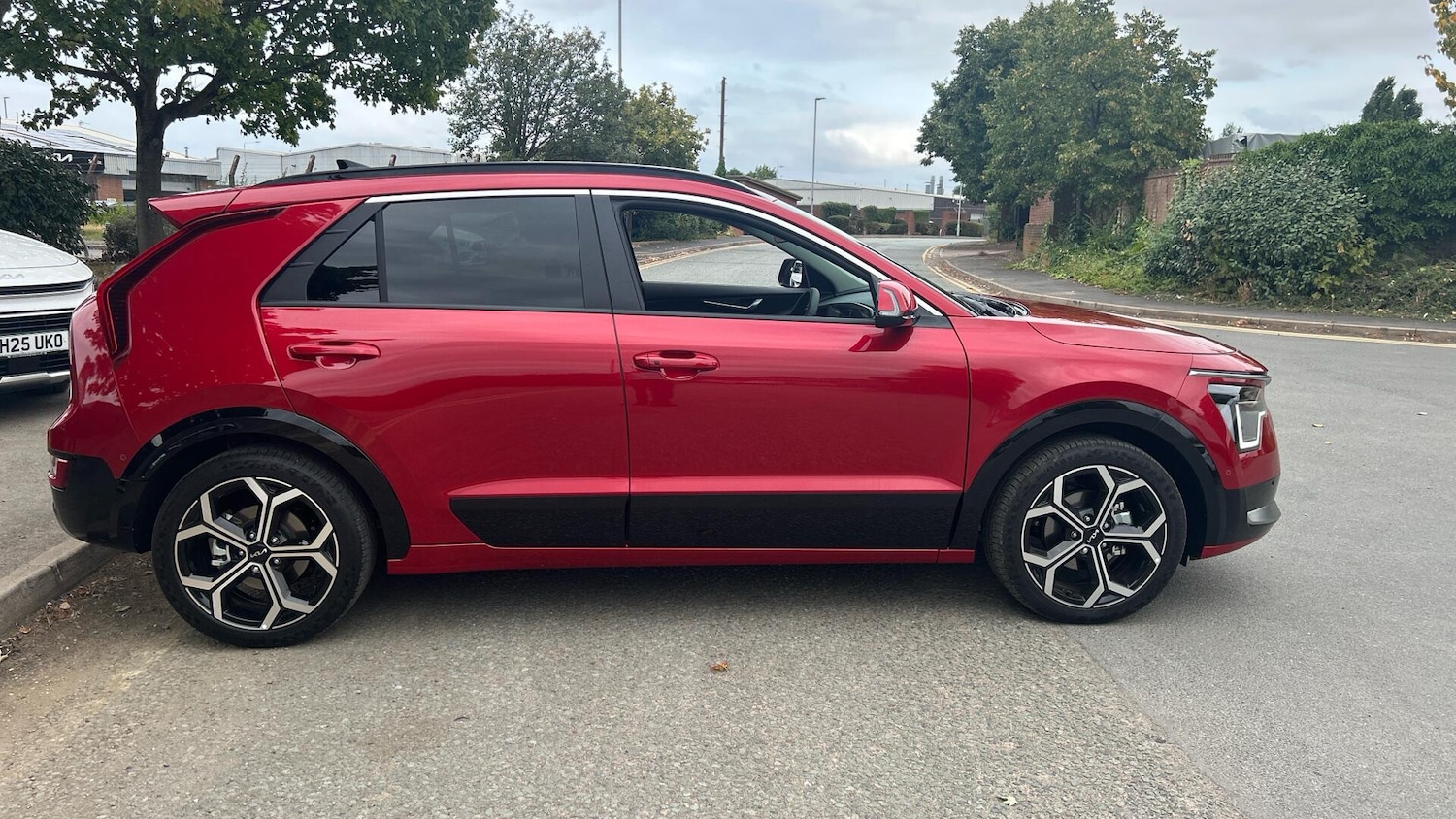 Used Kia Niro 2025 for sale - 76573057: Photo 30