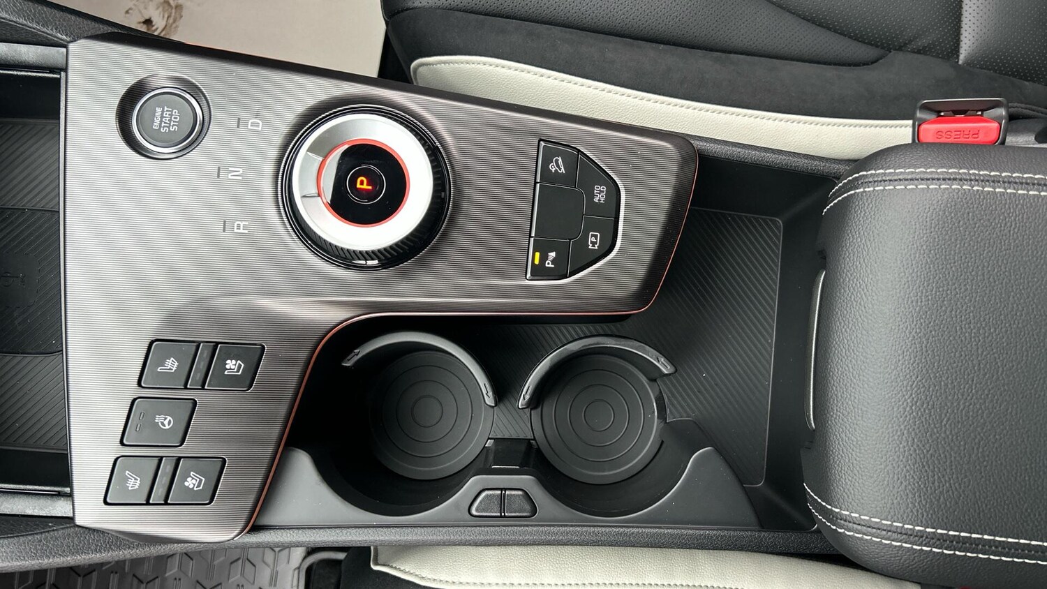 Used Kia Sportage 2025 for sale - 77016199: Photo 18