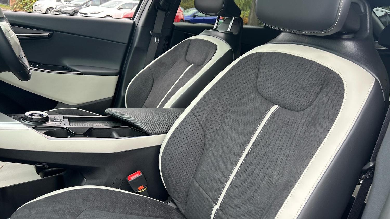 Used Kia EV6 2025 for sale - 76527880: Photo 17