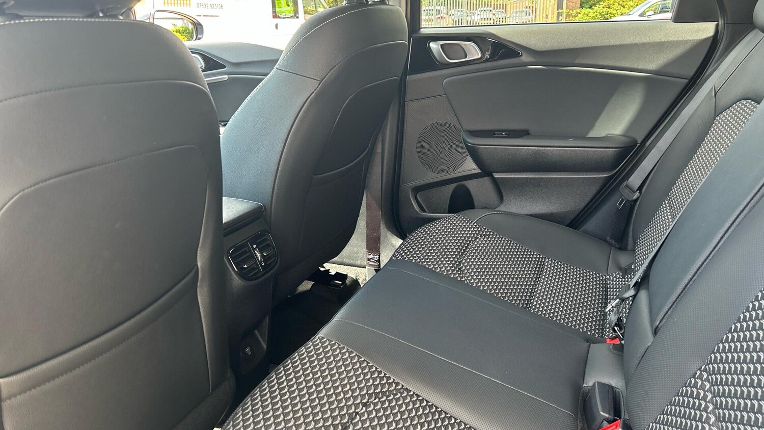 Used Kia Ceed 2025 for sale - 76337690: Photo 13