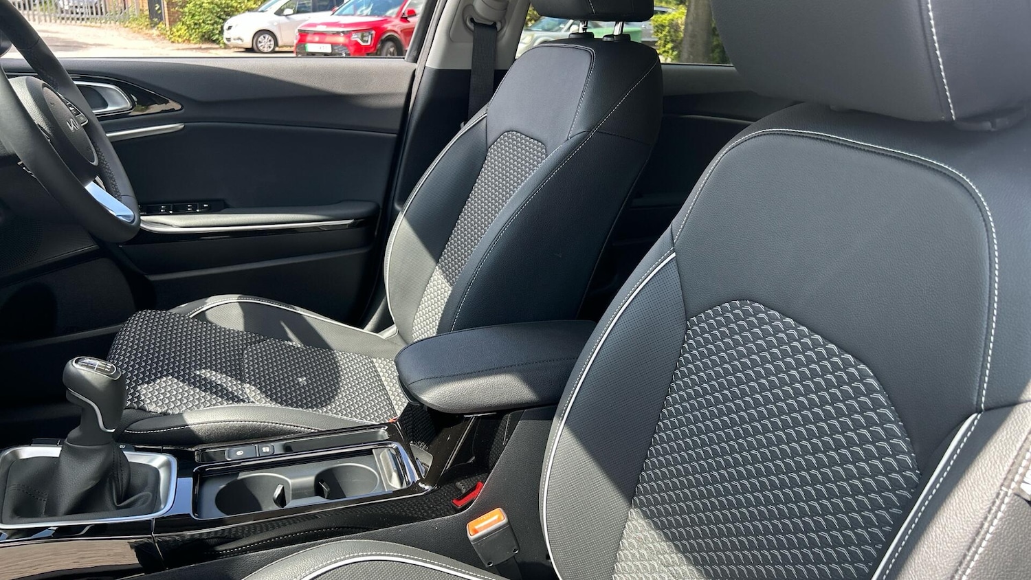 Used Kia Ceed 2025 for sale - 76337690: Photo 17