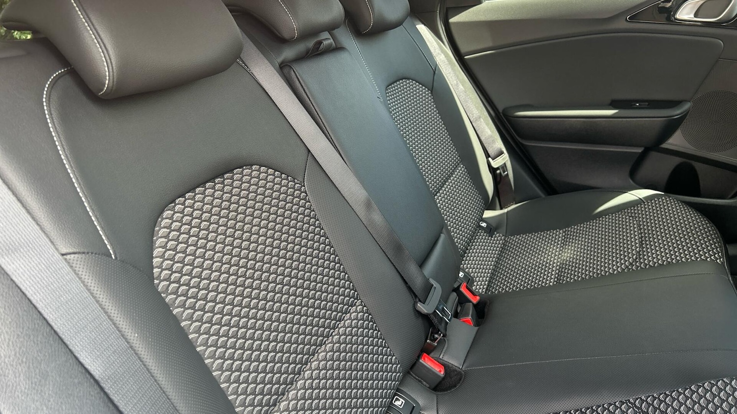 Used Kia Ceed 2025 for sale - 76337690: Photo 23