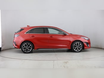 Used Kia Ceed 2025 for sale - 76850538: Photo