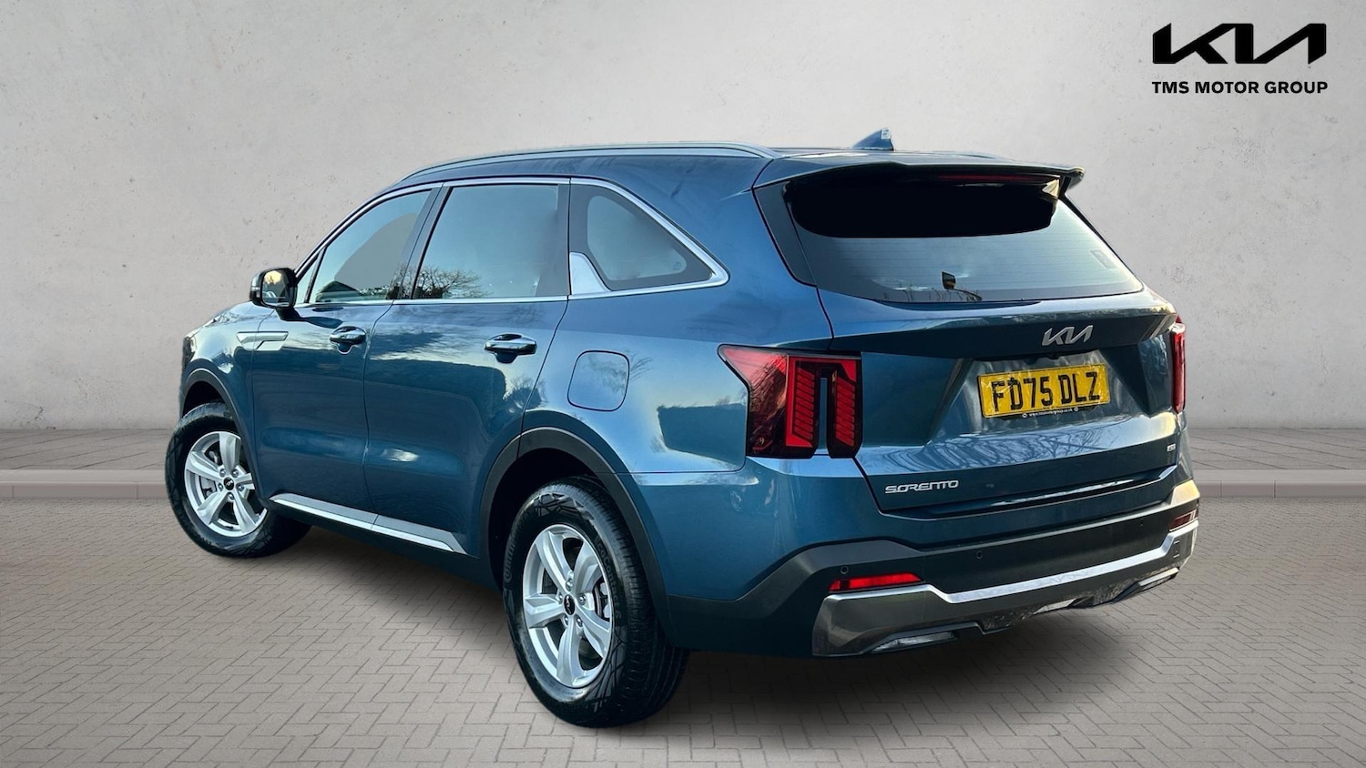 Used Kia Sorento for sale - 77671529: Photo 2