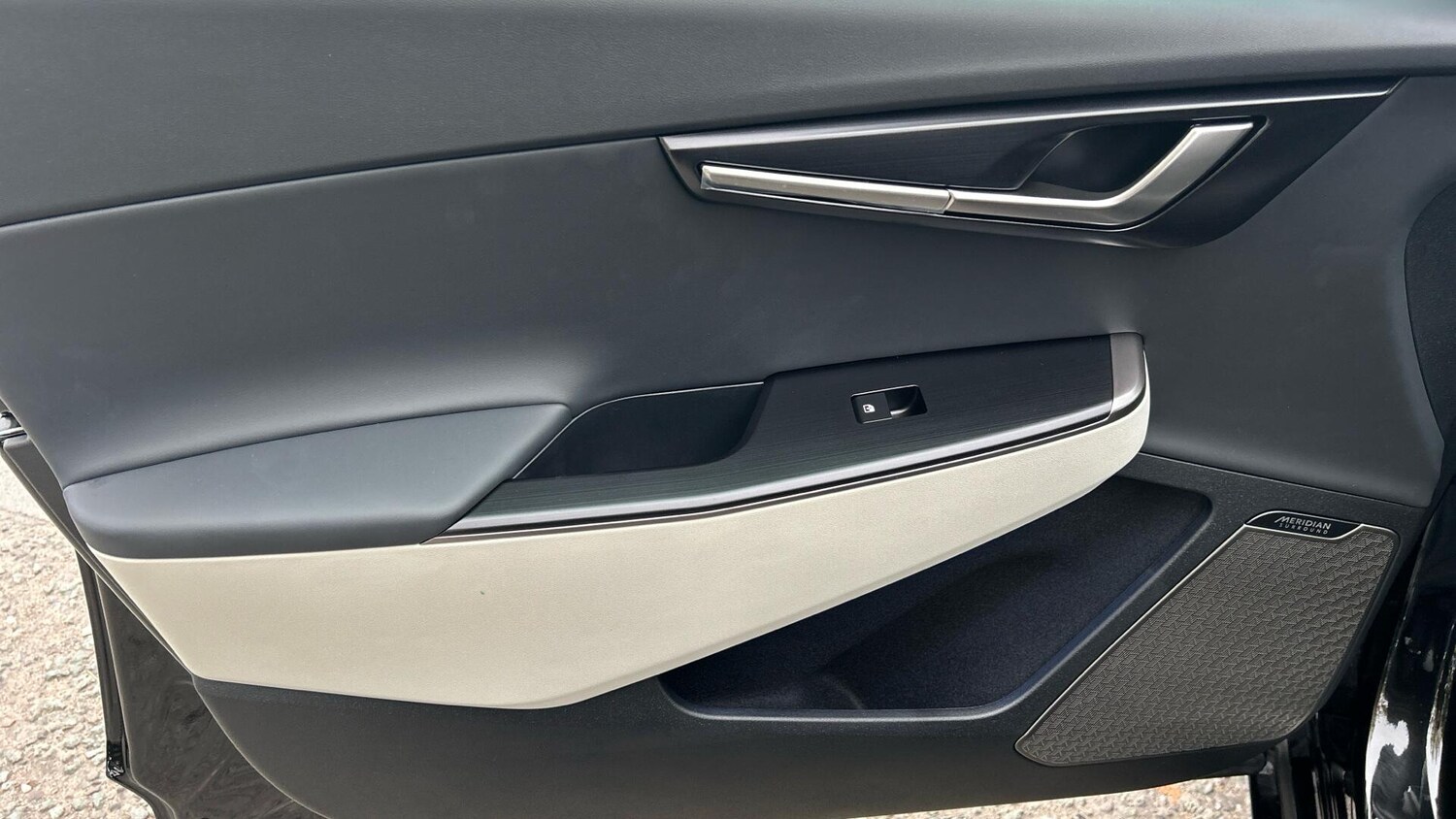 Used Kia EV6 for sale - 77671472: Photo 15