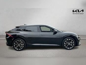 Used Kia EV6 2025 for sale - 77671472: Photo