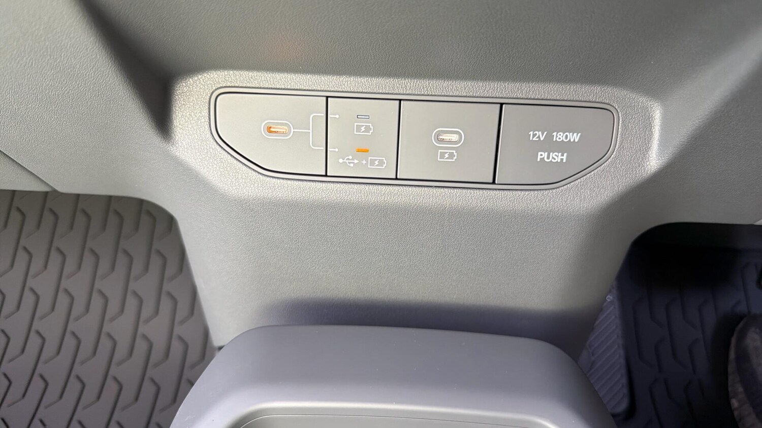 Used Kia EV3 2026 for sale - 77705283: Photo 64