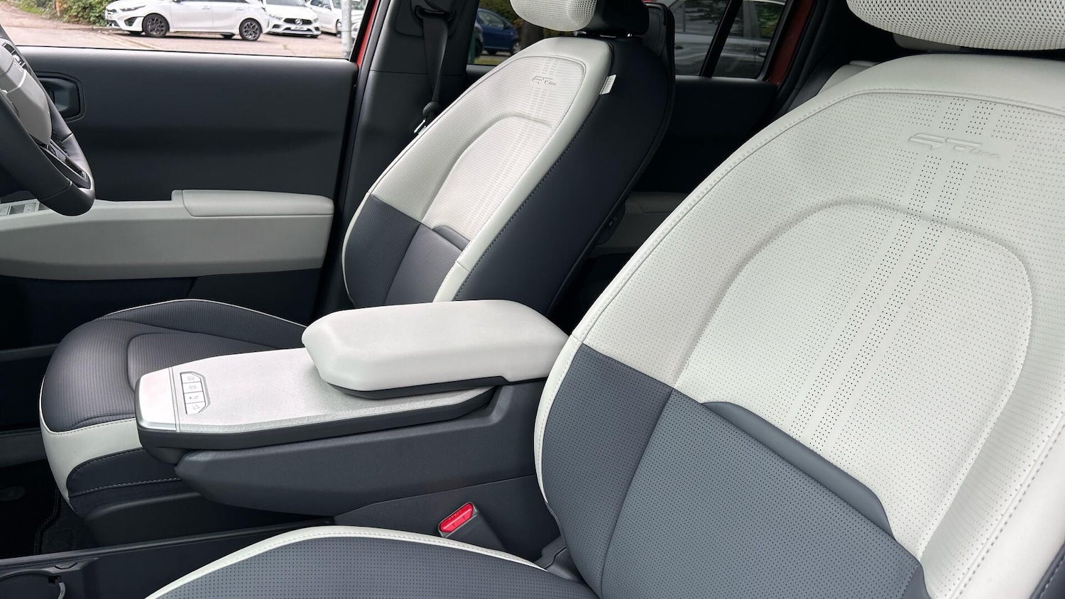 Used Kia EV3 2025 for sale - 76336798: Photo 17