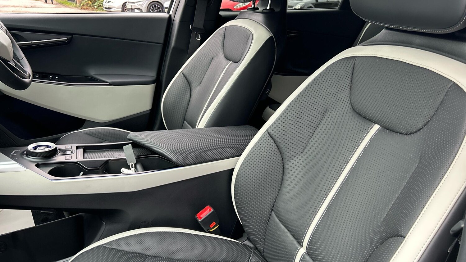 Used Kia EV6 2025 for sale - 76634174: Photo 16