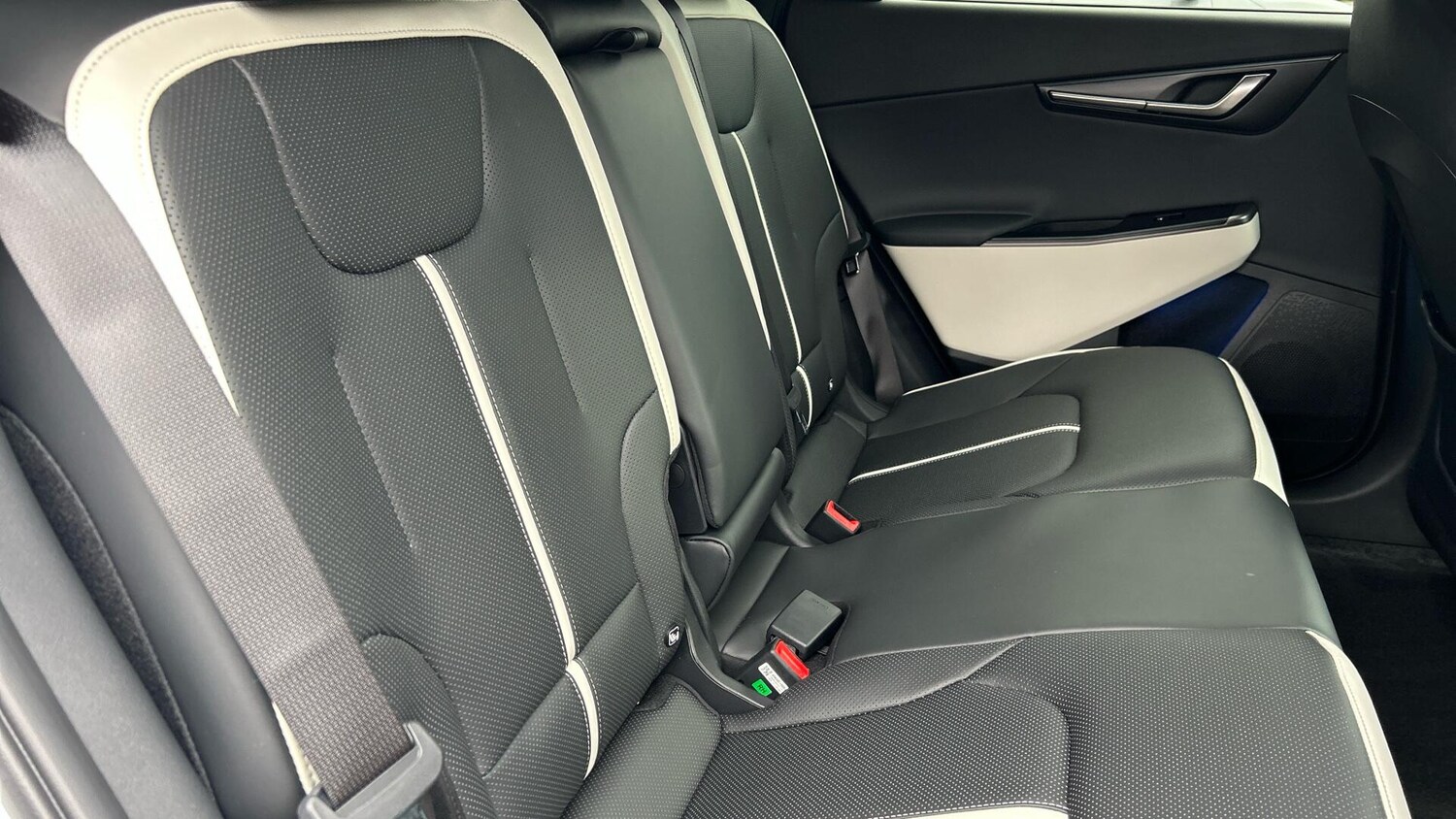 Used Kia EV6 2025 for sale - 76634174: Photo 24