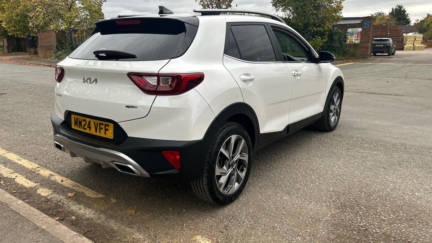 Used Kia Stonic 2024 for sale - 76337580: Photo 38