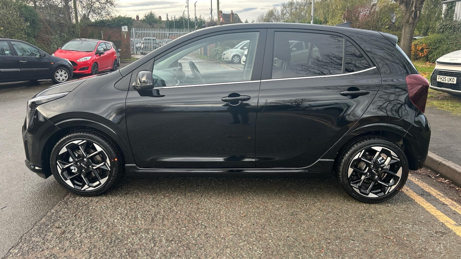 Used Kia Picanto 2025 for sale - 76700935: Photo 32