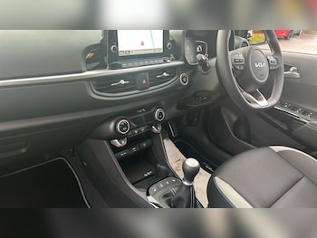 Used Kia Picanto 2025 for sale - 76700935: Photo