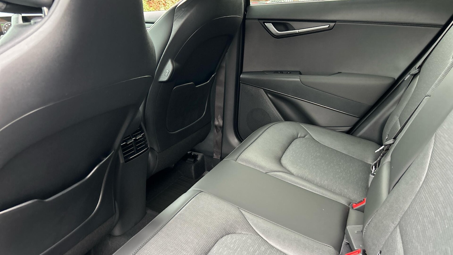 Used Kia Niro 2025 for sale - 77278820: Photo 12