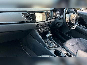 Used Kia Niro 2019 for sale - 76499581: Photo