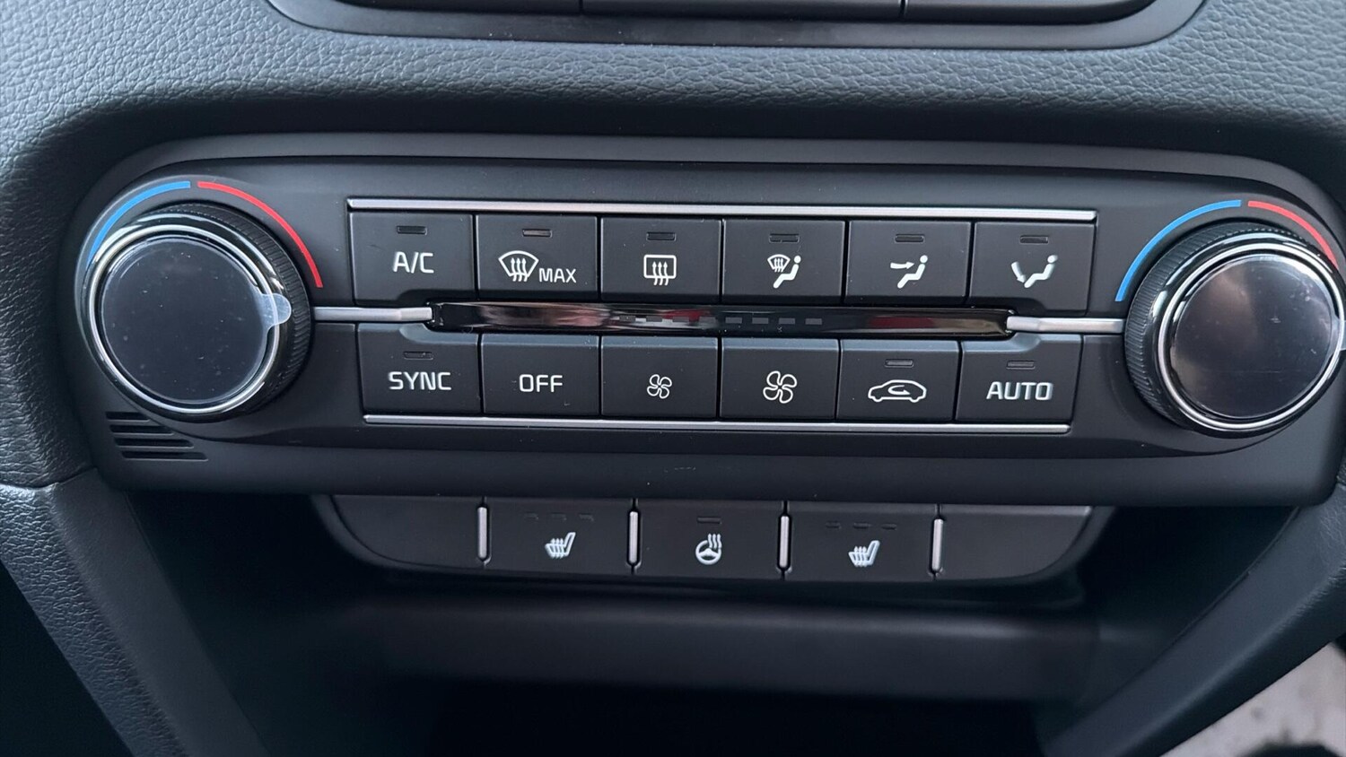 Used Kia XCeed 2025 for sale - 77671884: Photo 51