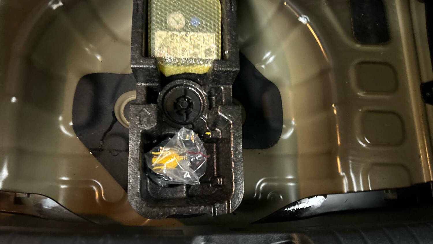 Used Kia Picanto 2023 for sale - 76573139: Photo 11