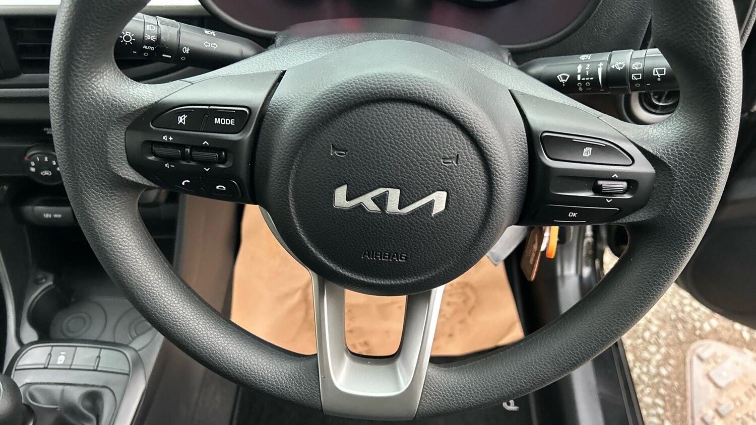 Used Kia Picanto 2023 for sale - 76573139: Photo 29