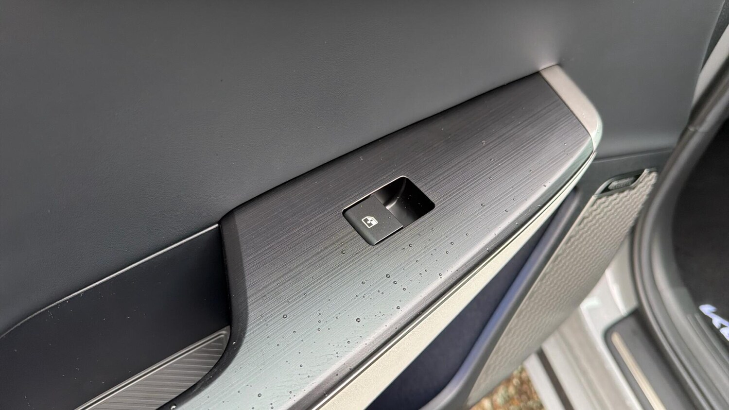 Used Kia EV6 for sale - 77704938: Photo 28