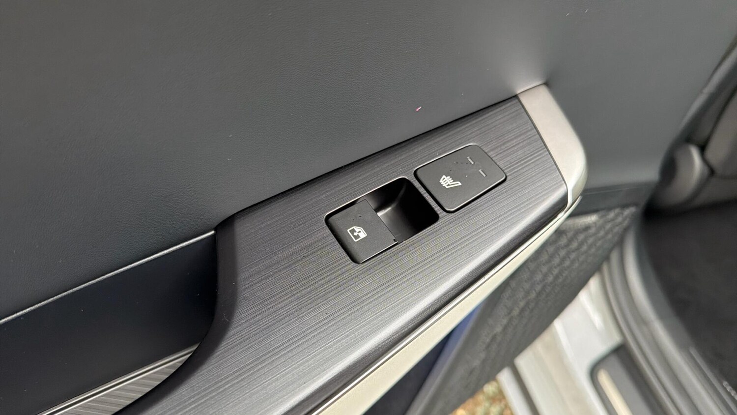 Used Kia EV6 for sale - 77704938: Photo 34