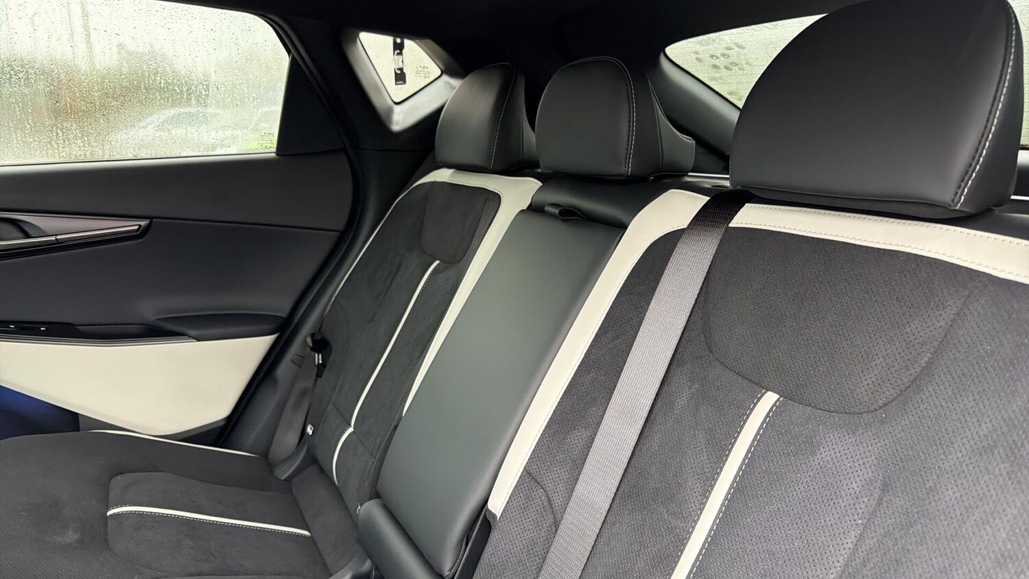 Used Kia EV6 for sale - 77704938: Photo 36