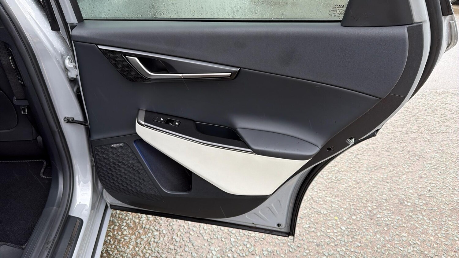 Used Kia EV6 for sale - 77704938: Photo 38