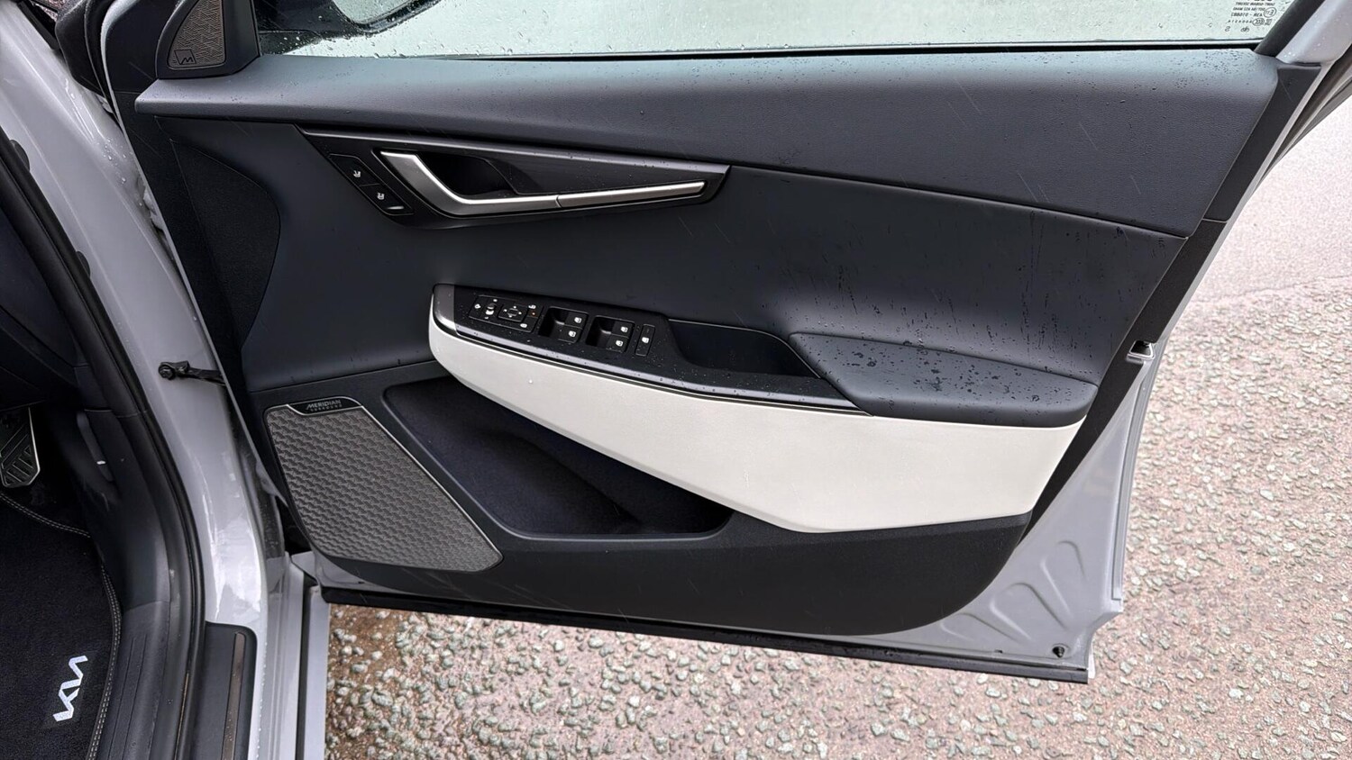 Used Kia EV6 for sale - 77704938: Photo 43