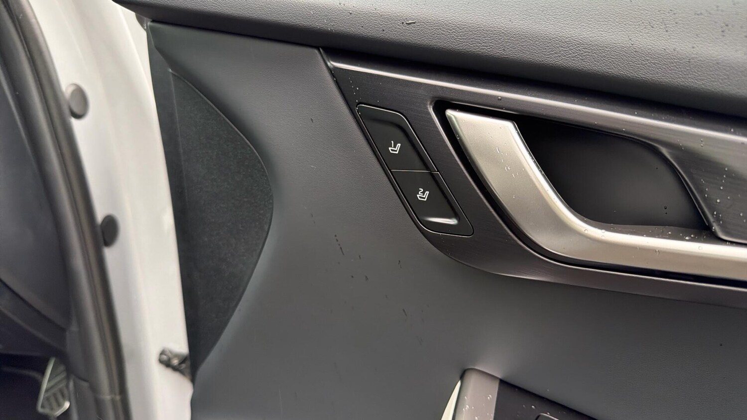 Used Kia EV6 for sale - 77704938: Photo 45