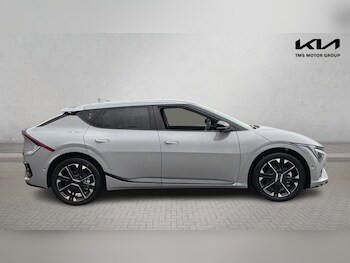 Used Kia EV6 2026 for sale - 77704938: Photo