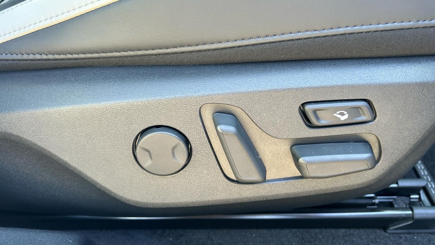 Used Kia EV6 for sale - 77672011: Photo 31