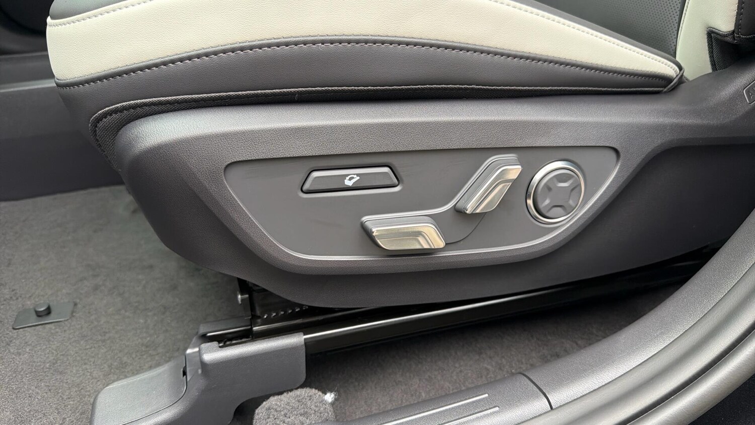 Used Kia EV5 for sale - 77704930: Photo 31