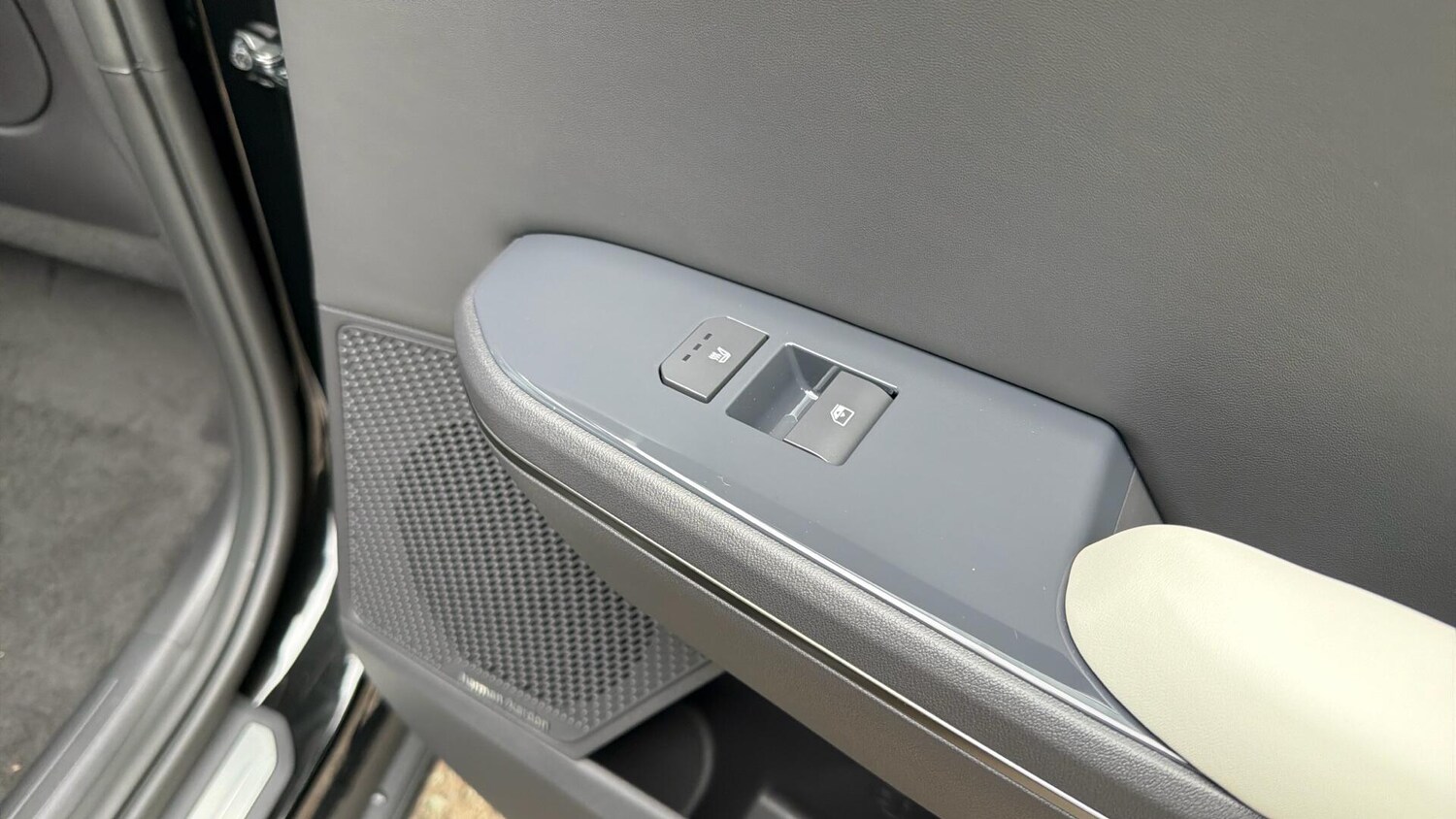 Used Kia EV5 for sale - 77704930: Photo 40