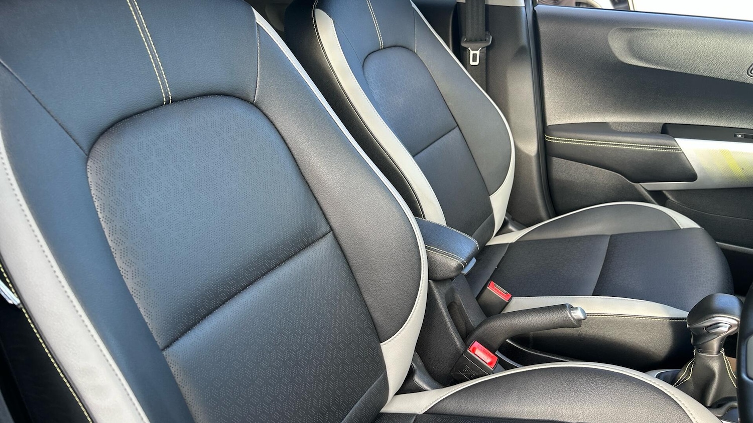 Used Kia Picanto 2022 for sale - 76336675: Photo 26