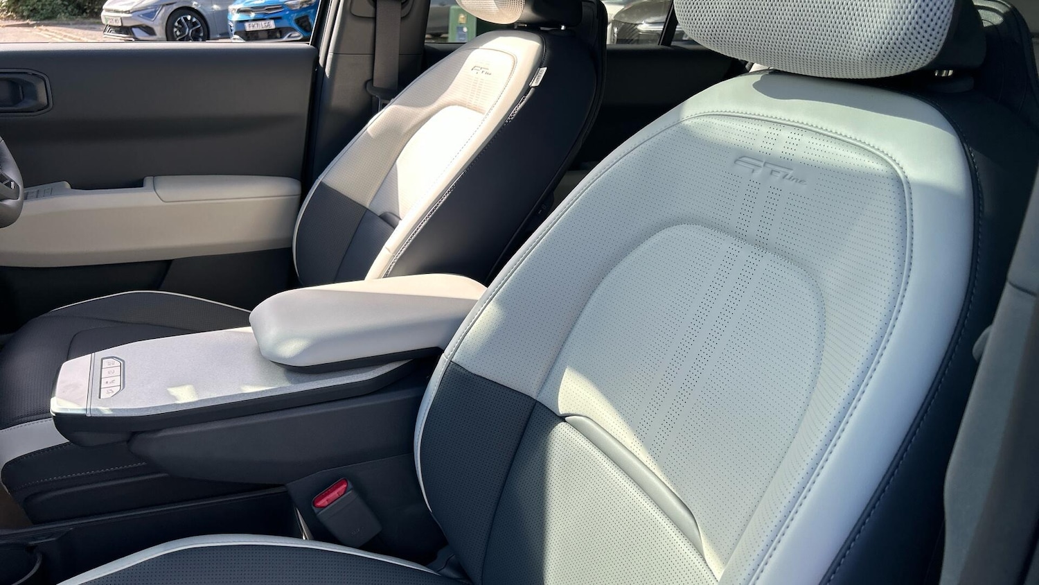 Used Kia EV3 2025 for sale - 77015660: Photo 16