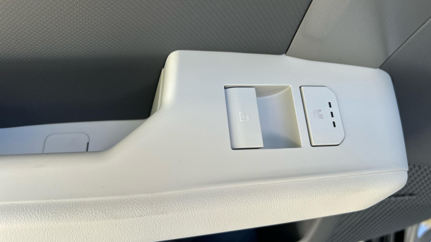 Used Kia EV3 2025 for sale - 77015660: Photo 24