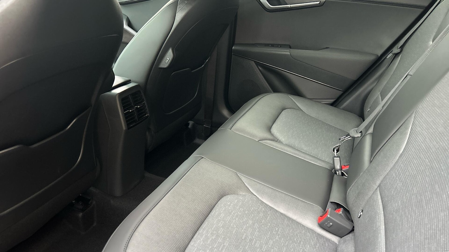 Used Kia Niro 2025 for sale - 76571998: Photo 12