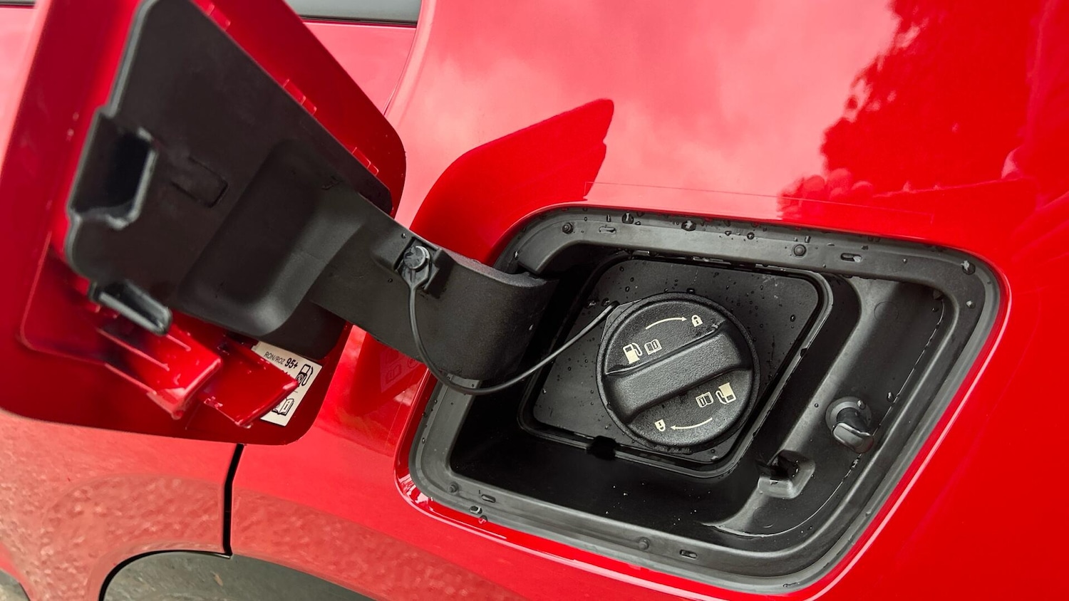 Used Kia Niro 2025 for sale - 76571998: Photo 9