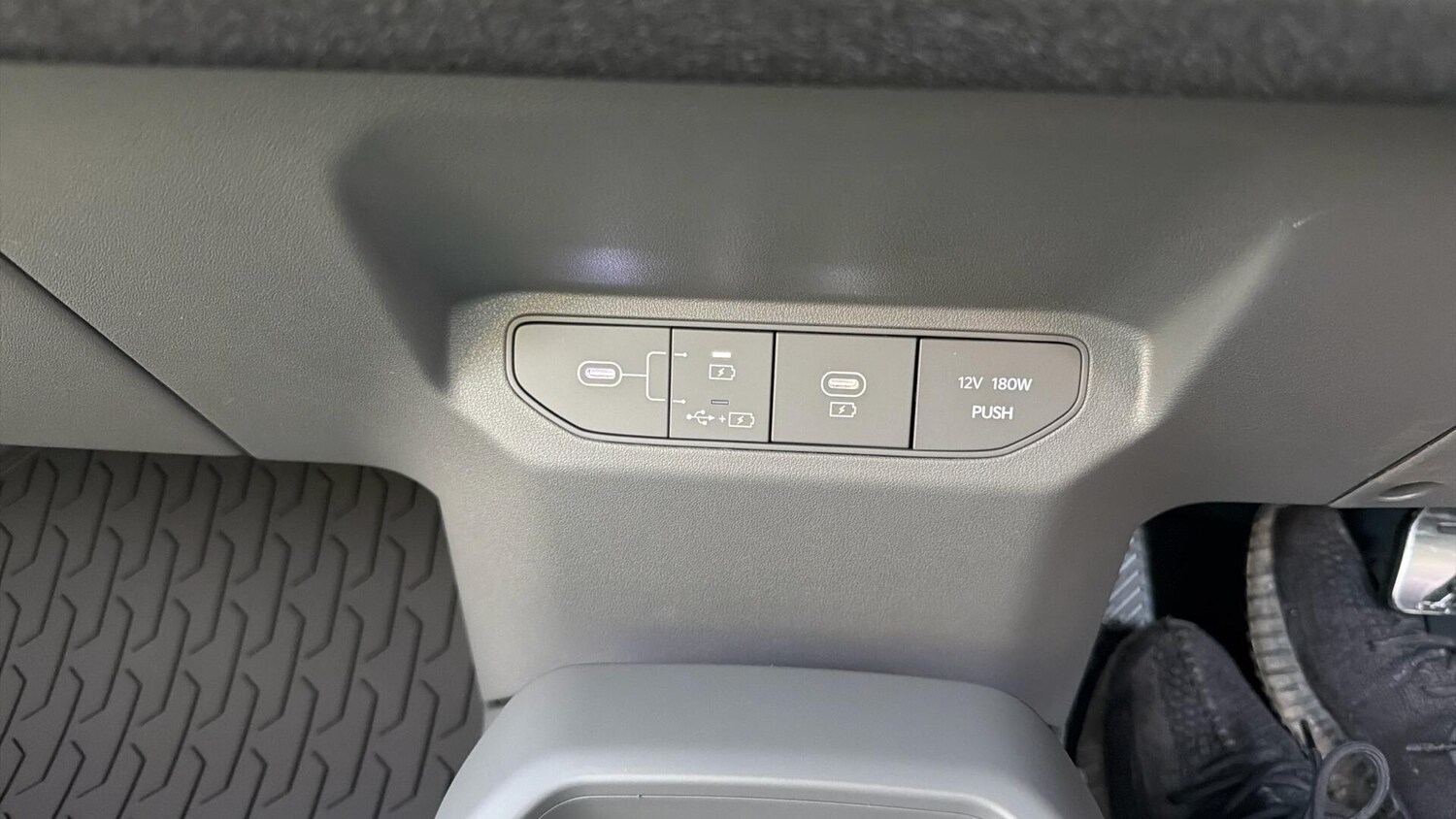 Used Kia EV3 2026 for sale - 77705547: Photo 64