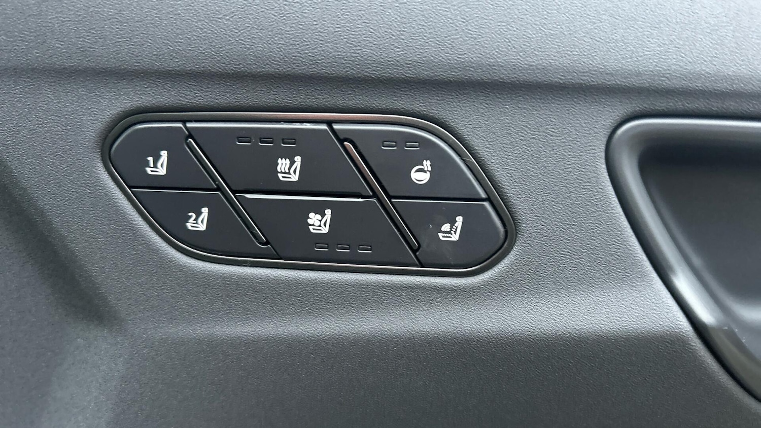 Used Kia EV5 2025 for sale - 77524678: Photo 35