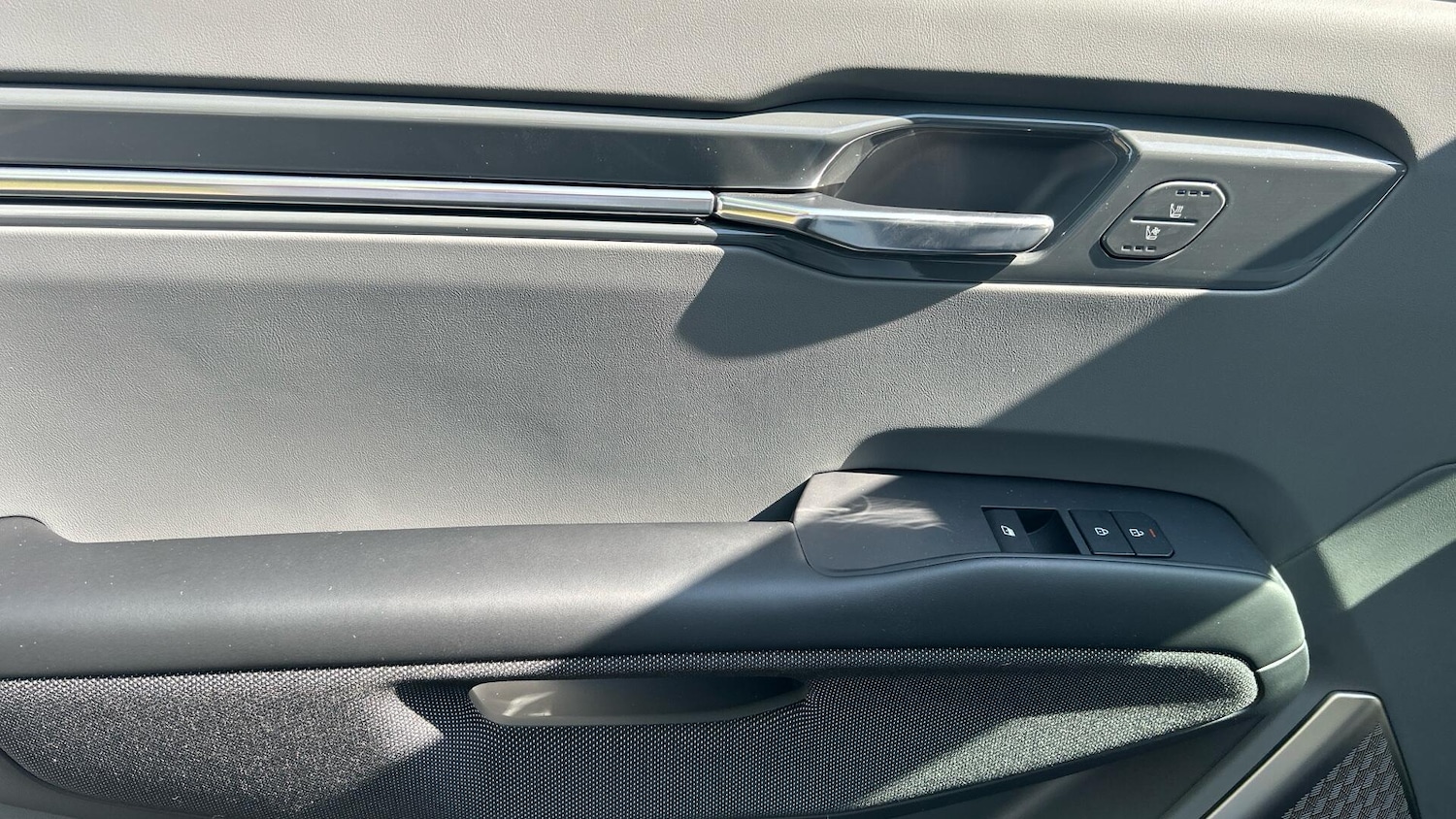 Used Kia EV9 2025 for sale - 76337889: Photo 12