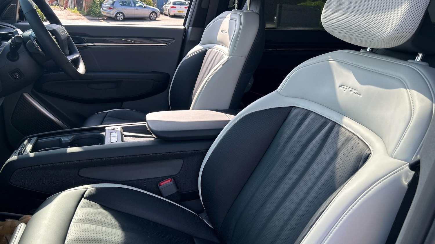 Used Kia EV9 2025 for sale - 76337889: Photo 13