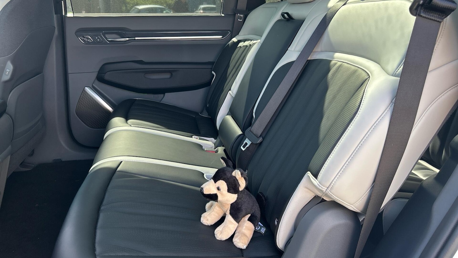 Used Kia EV9 2025 for sale - 76337889: Photo 18