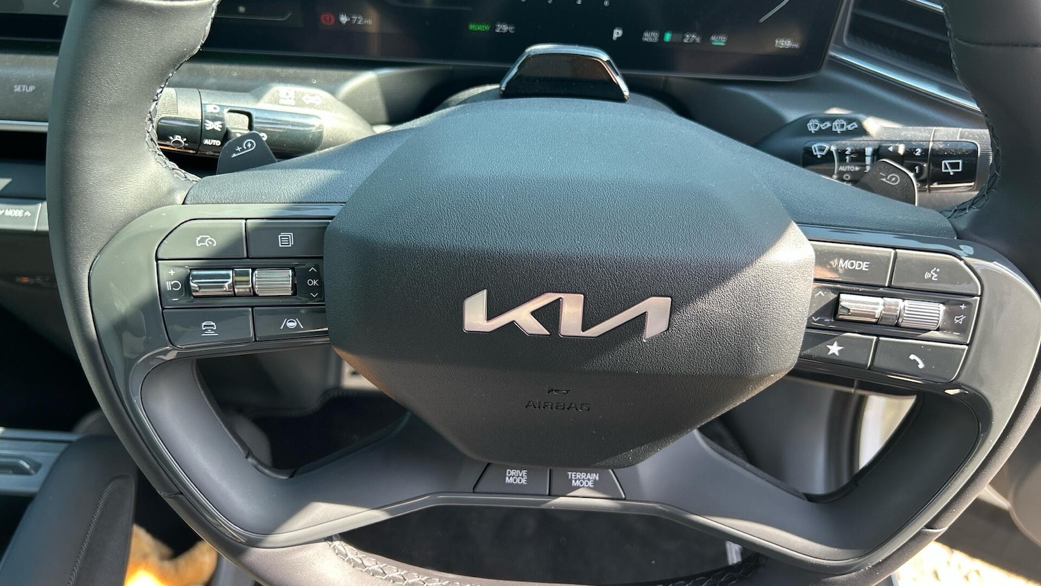 Used Kia EV9 2025 for sale - 76337889: Photo 24