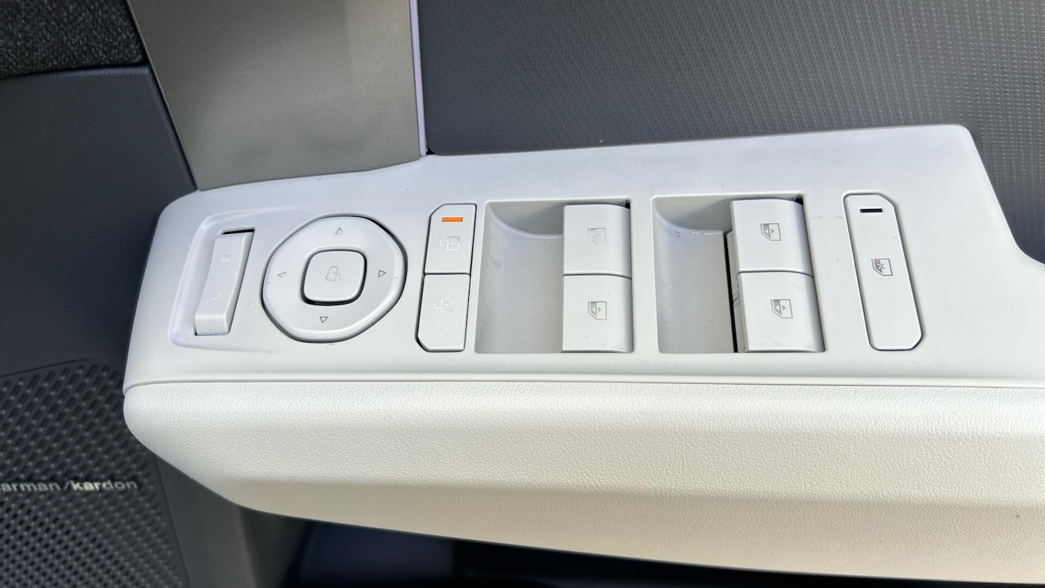 Used Kia EV3 2025 for sale - 76336687: Photo 30