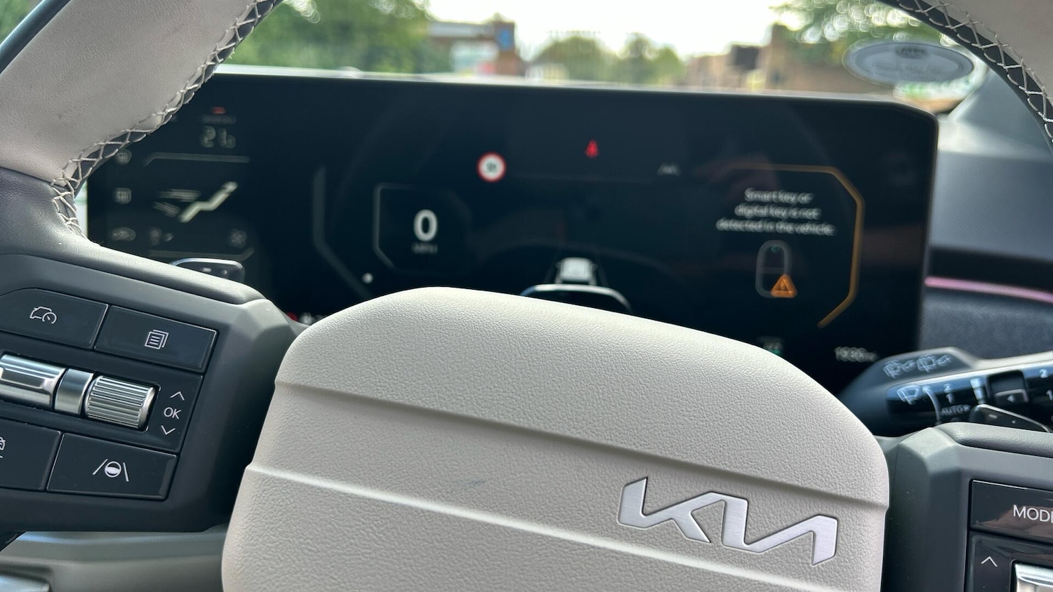 Used Kia EV3 2025 for sale - 76336687: Photo 8