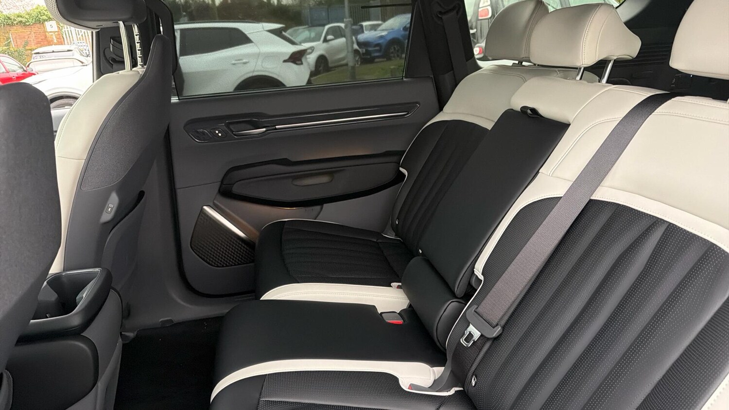 Used Kia EV9 for sale - 77671321: Photo 12