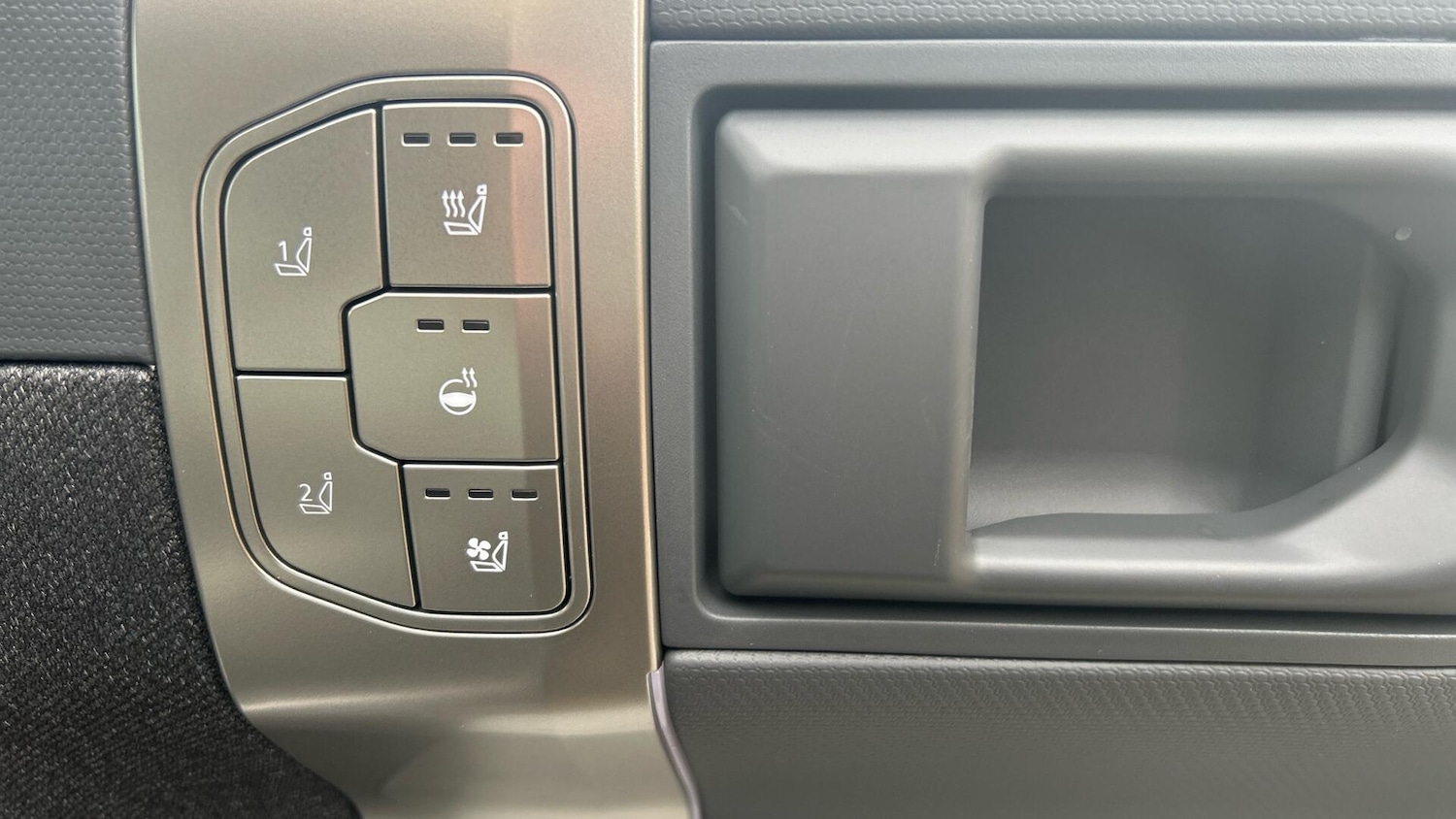 Used Kia EV3 2025 for sale - 77412198: Photo 32